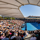 En el Melbourne Park se disputará entre el 18 de enero y el 1º de febrero el Open de Australia, que en esta edición repartirá un monto récord en premios. En el Melbourne Park se disputará entre el 18 de enero y el 1º de febrero el Open de Australia, que en esta edición repartirá un monto récord en premios.