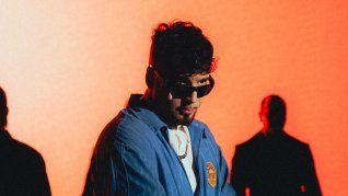 El artista de más de 30 años de trayectoría presenta su nuevo trabajo. El artista de más de 30 años de trayectoría presenta su nuevo trabajo.