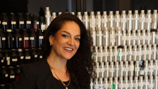 Nina Lamaison, creó la Asociación Civil de Perfumistas Independientes de Iberoamérica (ACIPI).&nbsp;