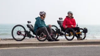 Con su peculiar sistema, este invento va a revolucionar el mercado. Con su peculiar sistema, este invento va a revolucionar el mercado.