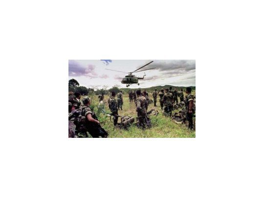 Las FARC han tenido que replegarse hacia las montañas y lugares inhóspitos, dijo el comandante.