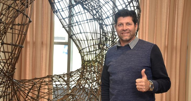 Díaz fue uno de los nombres más importantes de la historia de Colón de Santa Fe. Díaz fue uno de los nombres más importantes de la historia de Colón de Santa Fe.