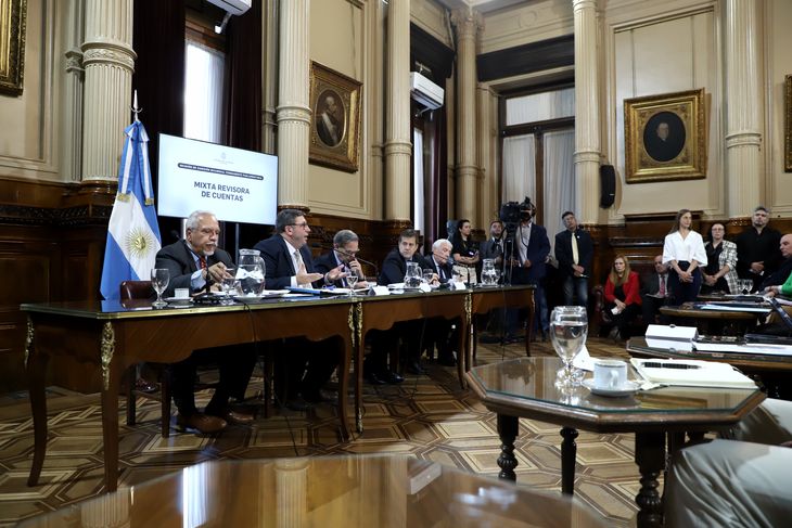 Comisión Parlamentaria Mixta Revisora de Cuentas. Comisión Parlamentaria Mixta Revisora de Cuentas.