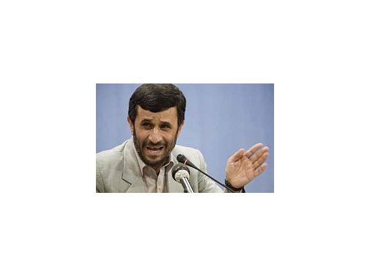 Mahmud Ahmadineyad.