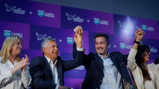 Ganadores: Alfredo Cornejo y Luis Petri.