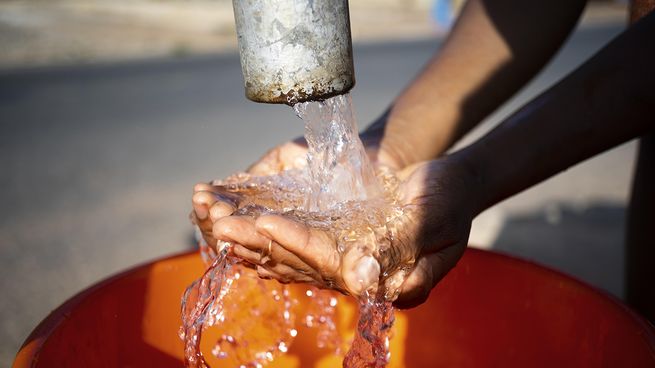 Desde OSE solicitan a la gente utilizar el agua sólo para usos esenciales.