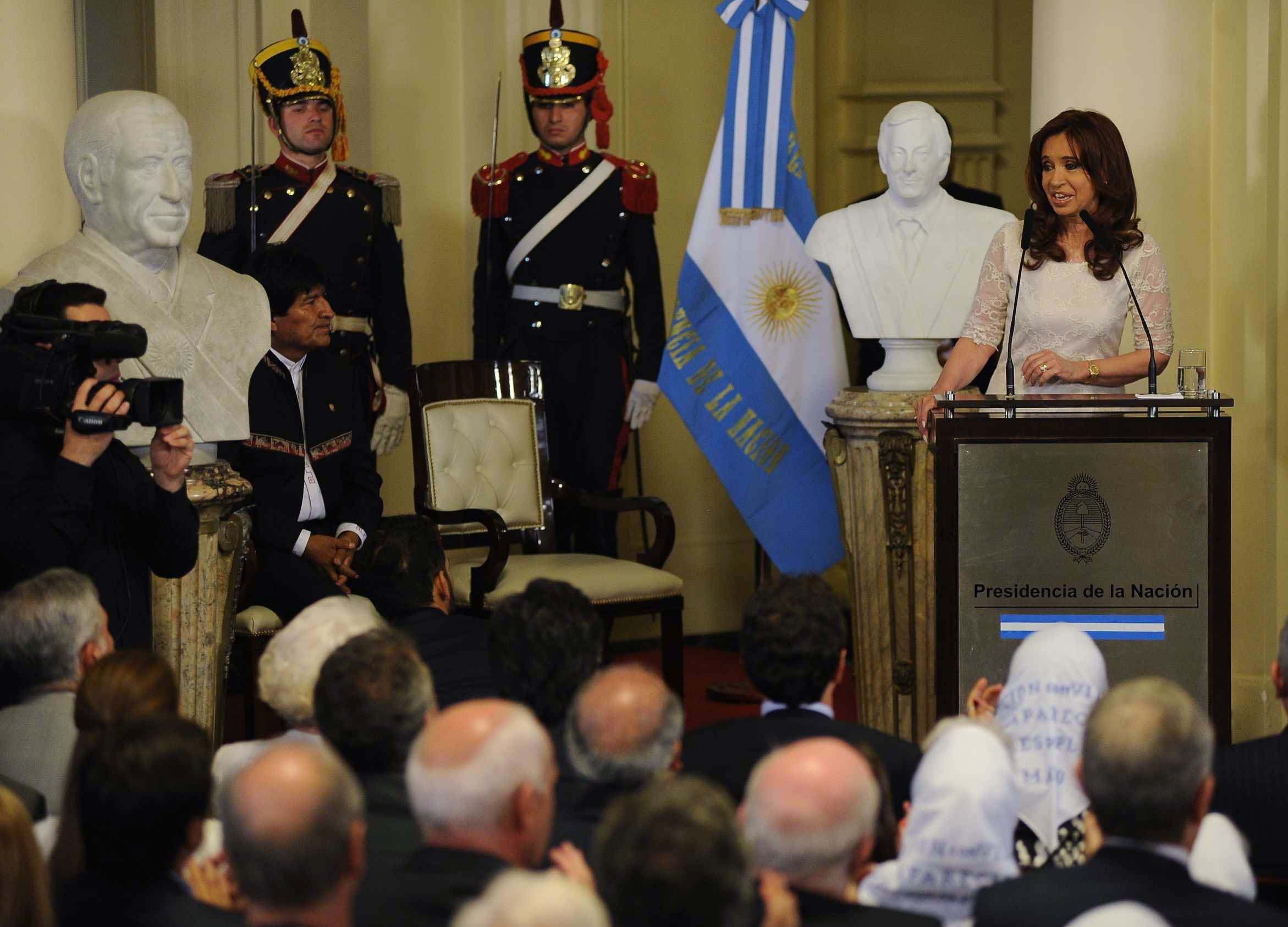 Último acto de Cristina de Kirchner como Presidente.