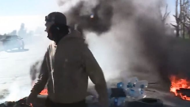 Vecinos de Ingeniero White cortaron la Ruta 3.