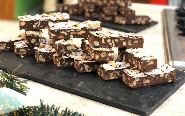 Turr&oacute;n choco man&iacute;.&nbsp;