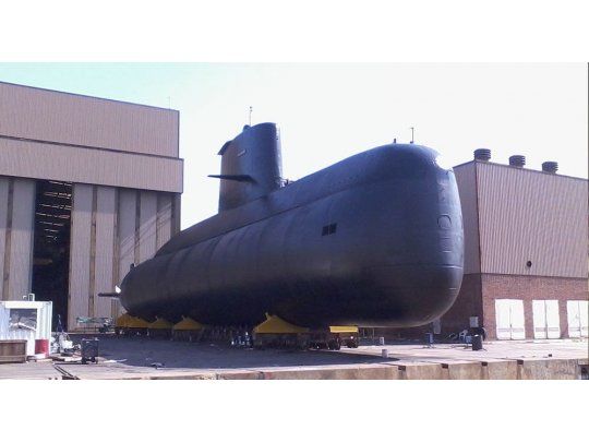 La Armada Argentina confirmó que el Submarino San Juan comunicó un principio de avería en una batería antes de perder contacto el último miércoles, lo que lo obligó a cambiar la derrota y dirigirse directamente hacia Mar del Plata.