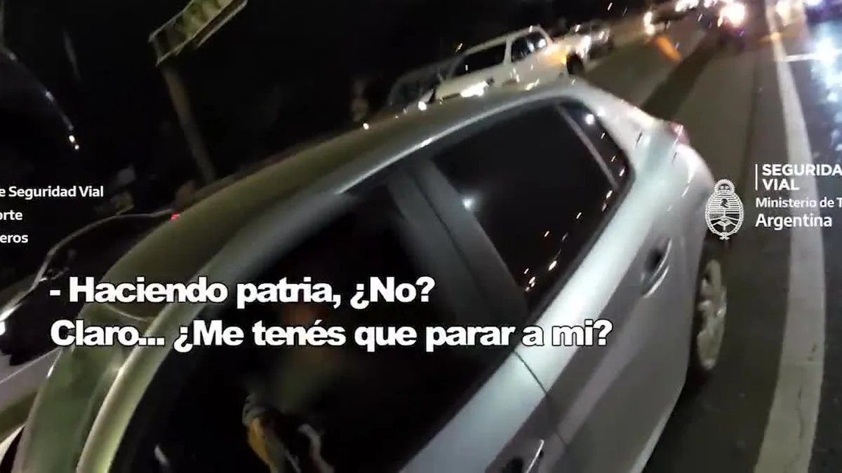 "Cazando banquineros": el Gobierno sancionó a automovilistas en la autopista Panamericana