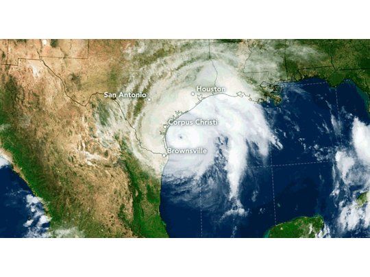 Huracán Harvey alcanzó categoría 4 y se acerca a las costas de Texas