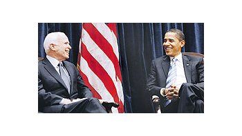 John McCain visitó ayer a Barack Obama en Chicago. El encuentro prolongó el buen climaentre ambos, patente ya en sus elogiados discursos de la noche de las elecciones presidenciales.