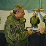 Antonio Mauad, a la izquierda, regresó a la dirección del Servicio Meteorólogico Nacional seis meses después de su salida. Antonio Mauad, a la izquierda, regresó a la dirección del Servicio Meteorólogico Nacional seis meses después de su salida.