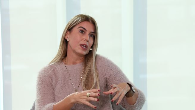 La directora comercial de Furlong Fox, Mercedes del Castillo, se refirió a los viajes corporativos durante el tercer panel de Ámbito Debate sobre turismo.