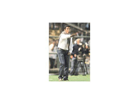 Satisfecho con los trabajos de pretemporada, Astrada pone todas sus fichas en el debut ante Banfield, el próximo domingo.