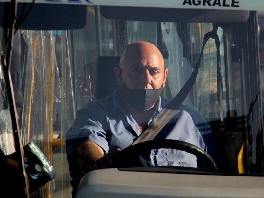 Choferes de colectivo de Córdoba Capital iniciaron un paro por reclamos salariales.&nbsp;