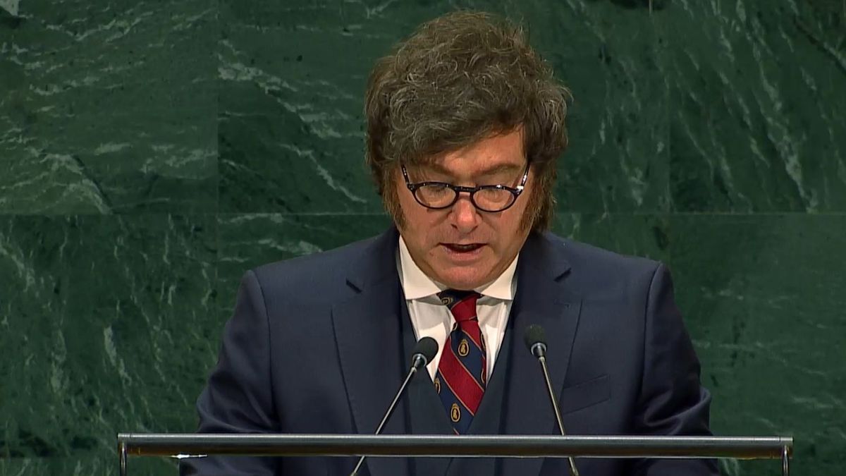 Javier Milei calificó a la ONU como "una organización inútil" y remarcó que Malvinas "es una causa nacional"
