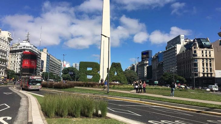 En una ceremonia realizada en la National Gallery de Londres, Buenos Aires fue elegida como la “Ciudad más deseada del mundo” (Most Desirable City) para el año 2026. En una ceremonia realizada en la National Gallery de Londres, Buenos Aires fue elegida como la “Ciudad más deseada del mundo” (Most Desirable City) para el año 2026.