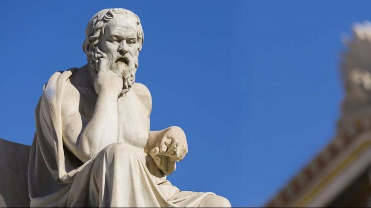 Retrieve thought: why Socrates would be today a facilitator of critical thinking and not an influencer