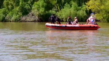 continua la busqueda del joven desaparecido en el rio lujan tras el choque de dos lanchas