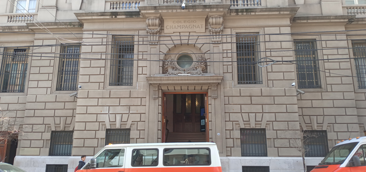 El colegio Champagnat, ubicado sobre la calle Montevideo 1050. El colegio Champagnat, ubicado sobre la calle Montevideo 1050.