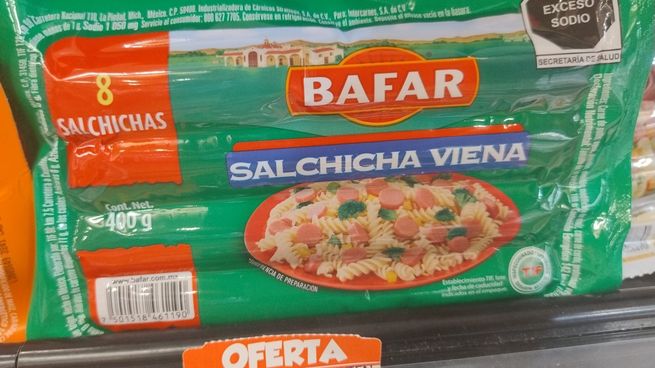 Una de las salchichas Bafar que no aprobó el estudio de la Profeco.
