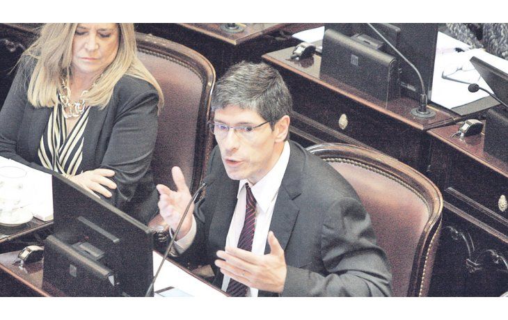 Orden del día. Juan M. Abal Medina impulsa una ley de Emergencia Social que se debatirá en comisión hoy, lo que podría demorar la sesión.