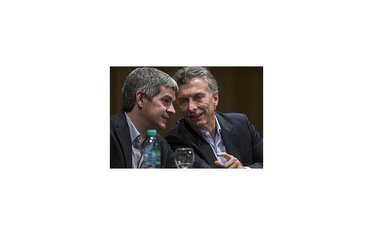 Marcos Peña, junto a Mauricio Macri.
