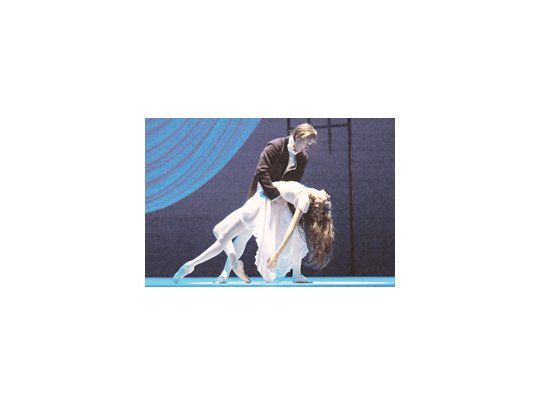 Sofía Menteguiaga y Federico Fernández asumieron la responsabilidad de encarnar a Margarita y Armando en la misma sala donde Fonteyn y Nureyev crearon estos personajes.
