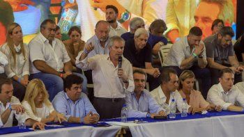 con otro guino a massa y gobernadores, el pj renovo su pedido de unidad