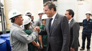 Sergio Massa cenó el lunes en el gremio de sanidad con la nueva conducción de la CGT. Sergio Massa cenó el lunes en el gremio de sanidad con la nueva conducción de la CGT.