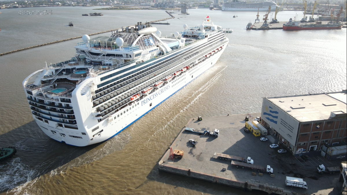 The works in the Port of Montevideo give impetus to the record cruise season