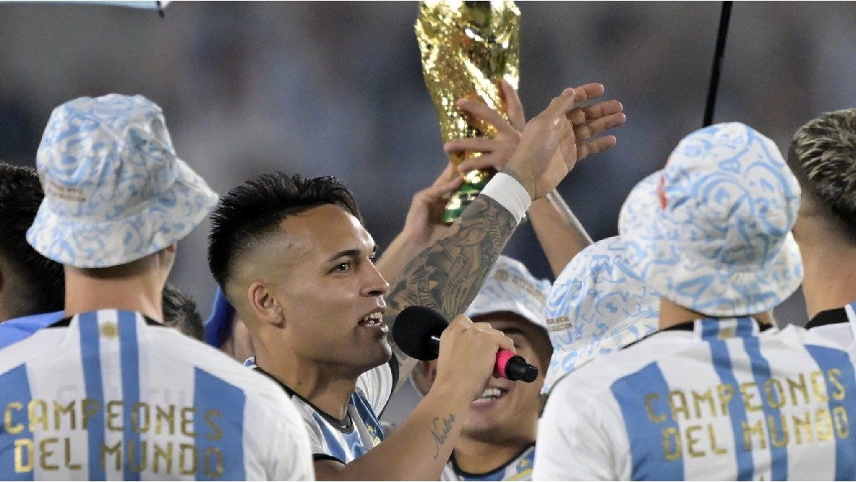 Lautaro Martínez’s failure that is a trend: he took the microphone and sang one of River