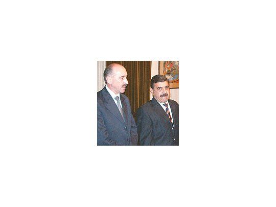 Walter Saieg, presidente de la Lotería de Córdoba, y Alberto Jiménez, intendente de Mina Clavero.