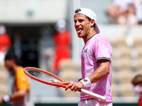 Schwartzman roland garros.jpg