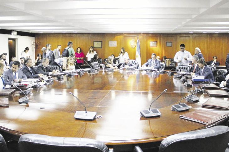 CAMBIO. El Consejo de la Magistratura eligió ayer nuevo presidente y distribuyó cargos mientras se intenta votar la nueva reforma.