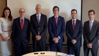 el bice firmo convenio para obtener bienes de capital holandeses