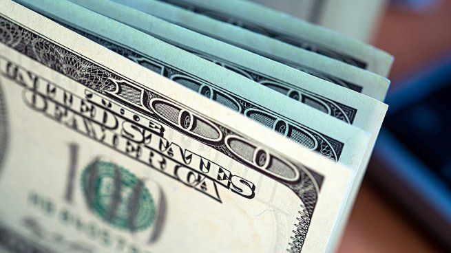 Dólar financieros caen más de $100 en las últimas tres ruedas.