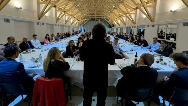 Javier Milei cenará en Olivos con diputados y senadores de La Libertad Avanza.