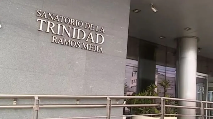 Por orden de la fiscal Valeria Courtade, titular de la UFI N°3 de Morón, se realizaron estudios por imágenes que permitieron a los peritos establecer que la bala correspondería a un calibre 9 milímetros o .38.