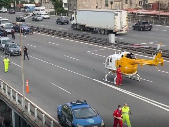 autopista 25 de mayo.jpg