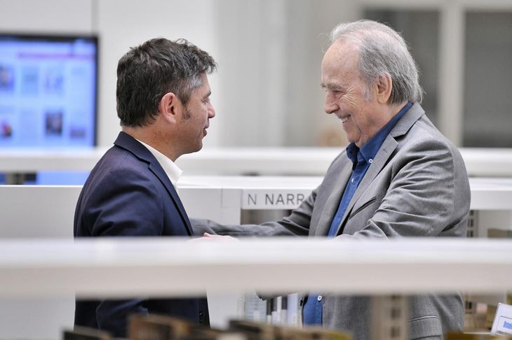 Kicillof y Serrat, encuentro sorpresivo en España.