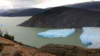 Desprendimientos de un glaciar chileno preocupan a la comunidad científica