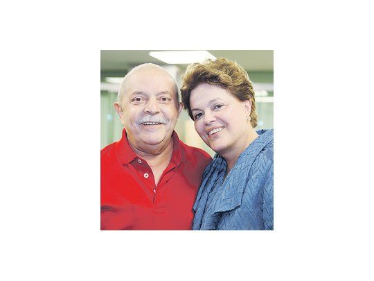 Luiz Inácio Lula da Silva y Dilma Rousseff han probado ser una pareja política perfecta. Los elevados índices de popularidad de la actual mandataria no impiden que la mayoría sueñe con un retorno de su antecesor al poder en 2014.