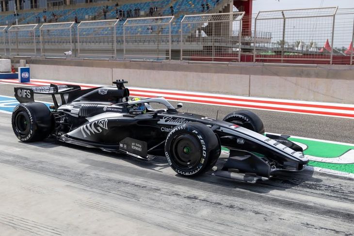 El Cadillac de Sergio Checo Pérez en su última sesion de práctica en Bharéin. El Cadillac de Sergio Checo Pérez en su última sesion de práctica en Bharéin.