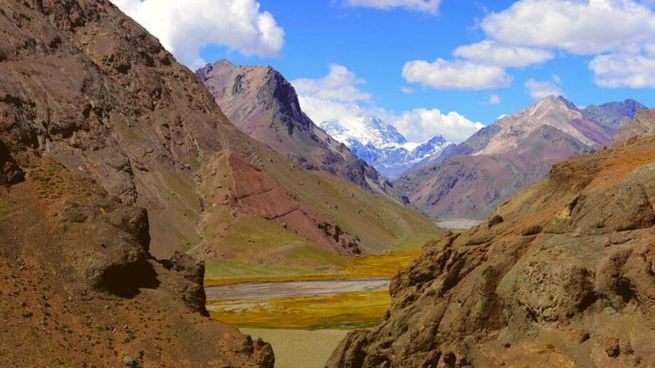 Calingasta esta a algunos kilómetros al norte de San juan y ofrece infinidad de cosas para hacer.