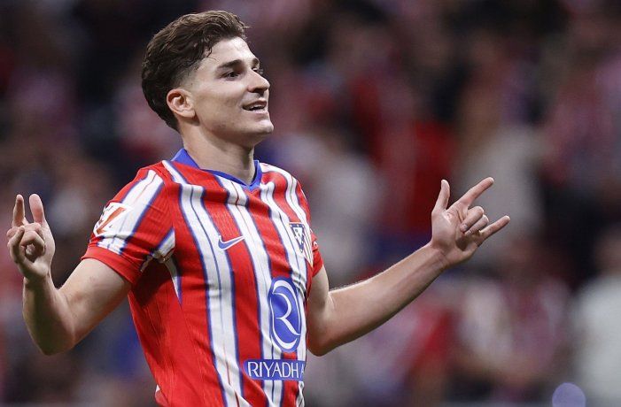 Julián Álvarez terminará la temporada en España y llegará liberado al Mundial 2026. Julián Álvarez terminará la temporada en España y llegará liberado al Mundial 2026.
