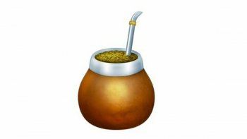 Así es el emoji del mate para WhatsApp en Android.