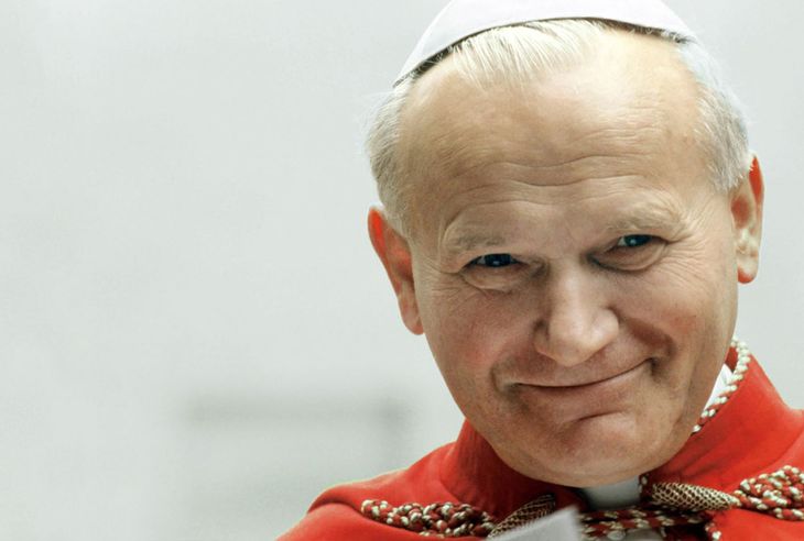 John Paul II. A distrustful permanent - and victim - of communist regimes, whom I do not hesitate to criticize with all its energy. John Paul II. A distrustful permanent - and victim - of communist regimes, whom I do not hesitate to criticize with all its energy.